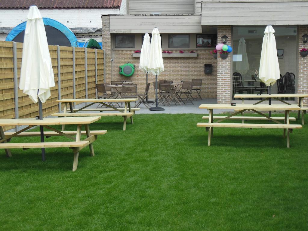 B&B Petrus Alveringem Buitenkant foto