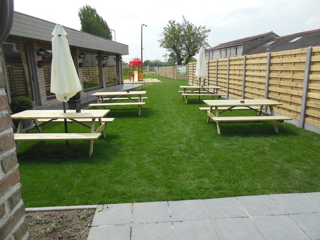 B&B Petrus Alveringem Buitenkant foto